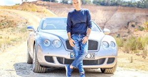 Altay'dan İki Satır
