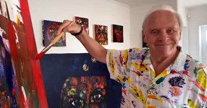 Anthony Hopkins 174 gündür evinden dışarı adım atmadı