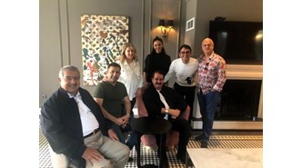 Başkan Günel, İbrahim Tatlıses'i ziyaret etti