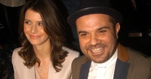 Beren Saat ve eşi Kenan Doğulu'dan düet sürprizi