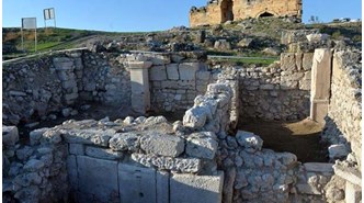 Blaundos Antik Kenti'nde Roma dönemine ait hamam bulundu
