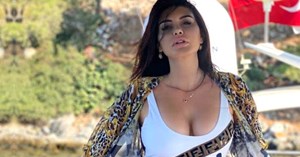 Böbrek taşı düşüren Ebru Polat, 