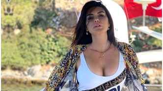 Böbrek taşı düşüren Ebru Polat, 