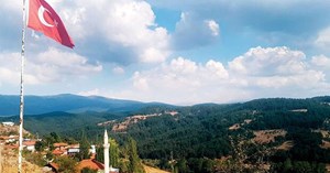 Bu köyde ders kahvede