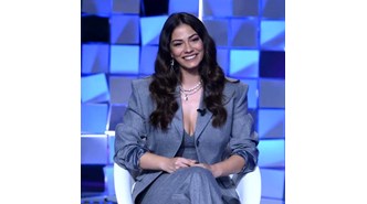 Can Yaman ve Demet Özdemir İtalya'daki programdan ne kadar kazandılar?