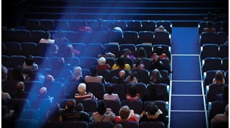 Cineworld, İngiltere ve ABD'deki salonlarını kapatma kararı aldı