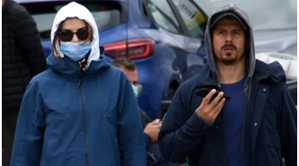 Emre Belözoğlu eşini örnek almadı!