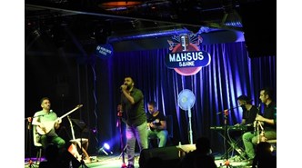 Mahsus kültür sanat sahnesinde anadolu rüzgarları esti