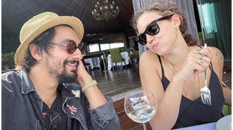 Melisa Şenolsun 24 oldu!