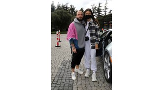 Şarkıcı Berkay koronavirüse meydan okudu