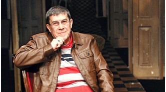 Tiyatro sanatçısı Zihni Göktay: Yedi aydır Şehir Tiyatroları'ndan maaş alamıyorum