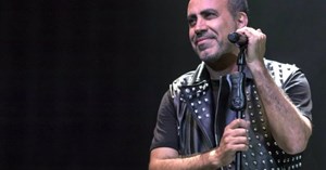 ÜNLÜ İSİMLER 'SAHNEYE SES VERECEK!